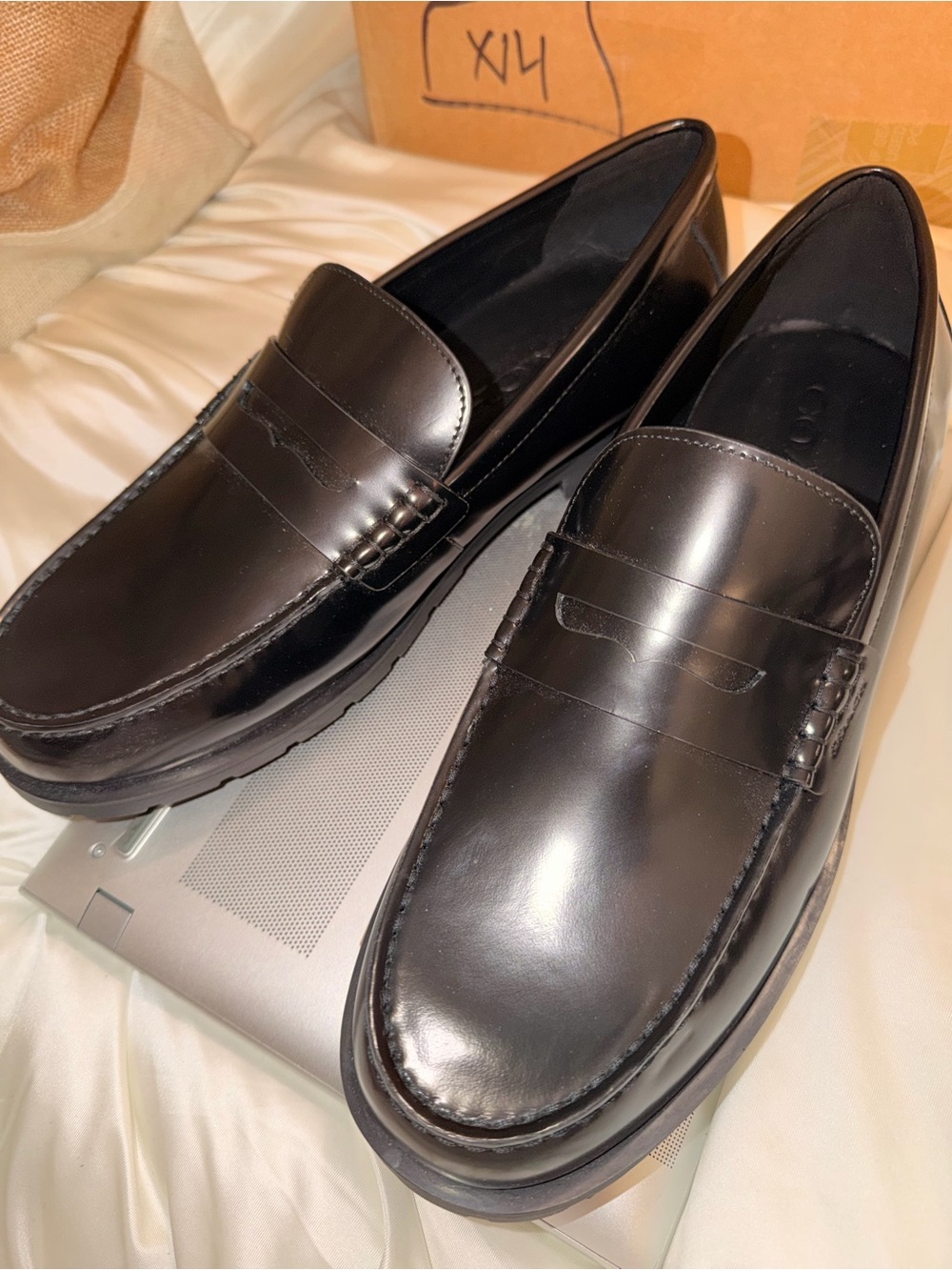 Coach Men’s leather black loafer